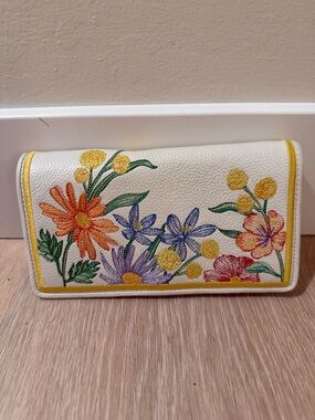 Brighton White Floral Wallet with Yellow Trim and Multicolor Embroidery